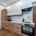 Spacious Flat Near City Center